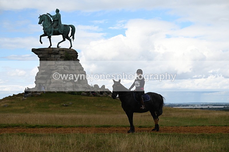 DSC_9594 - Time at Statue 15:11 to 15:58