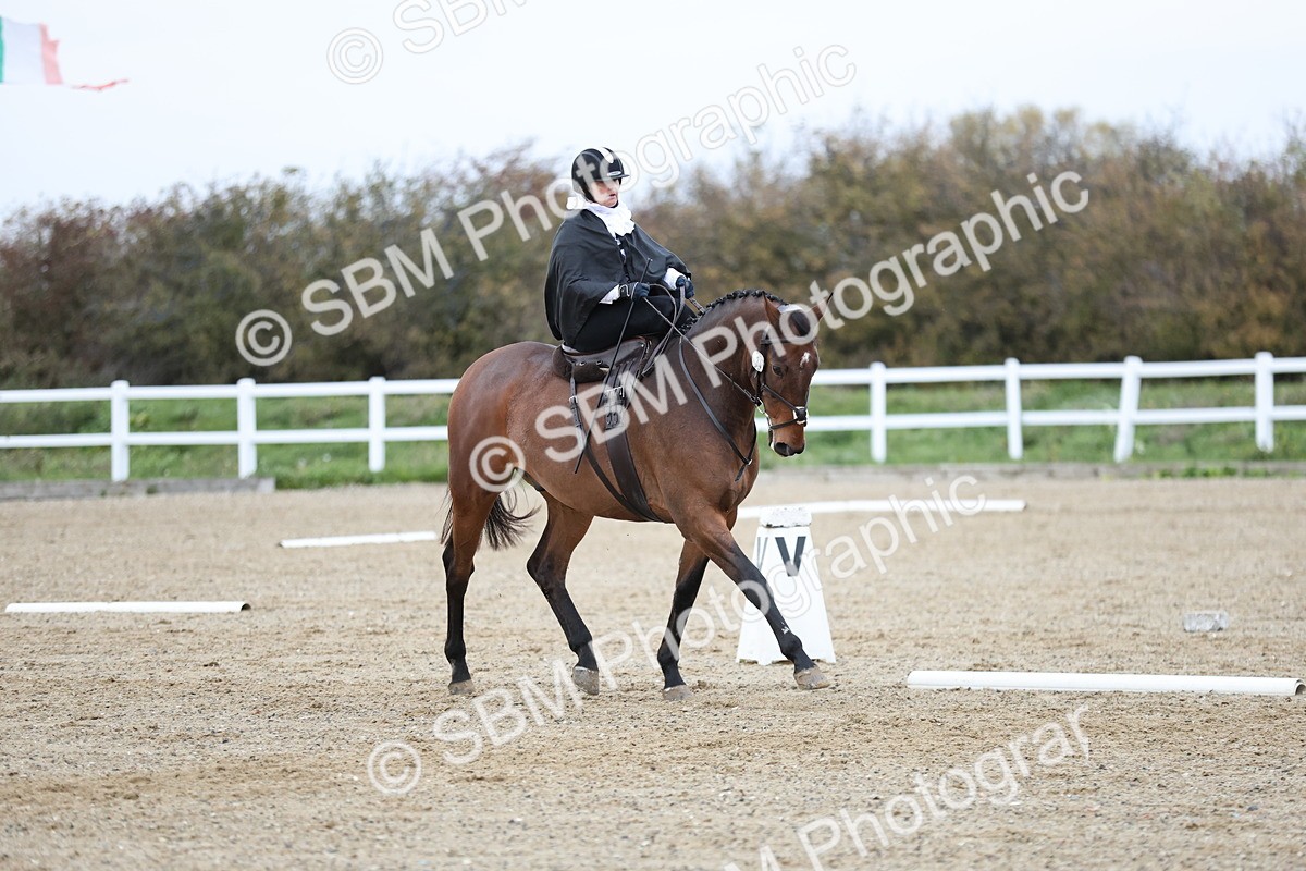 SBM_004789 - Class 10-13 Novice 4 Prelim 5