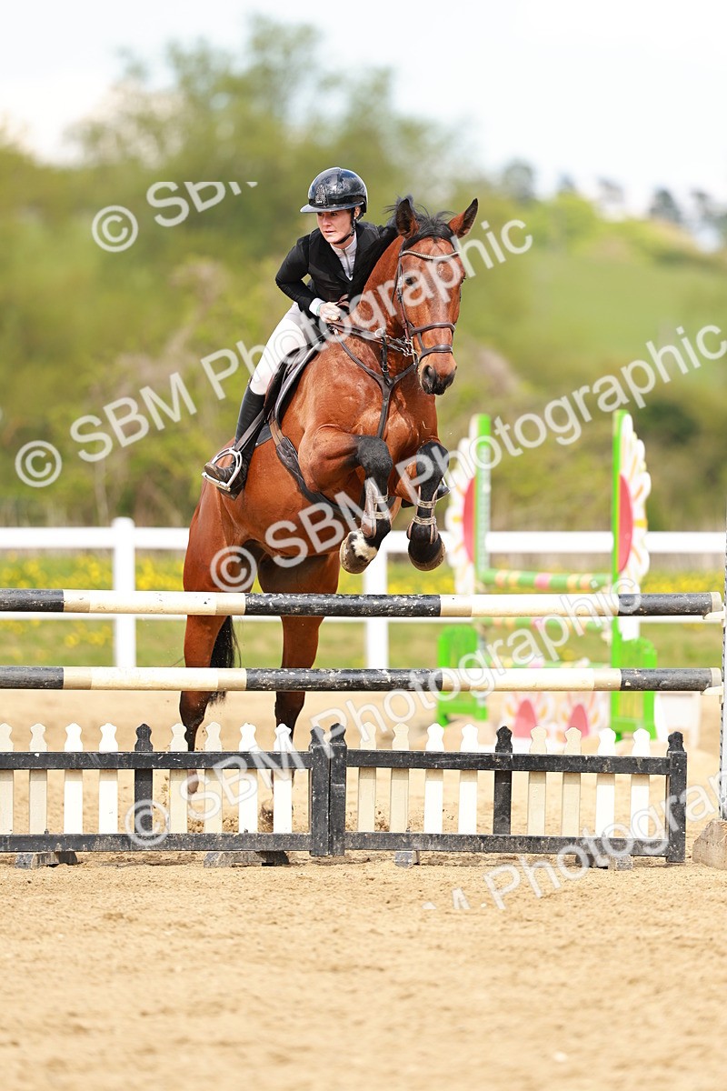 SBM_002252 - Class 4 - Senior Newcomers - 1.10m