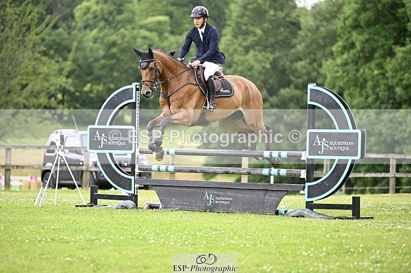 240705-125120-09718 - Cls 28 95cm Amateur Qualifier