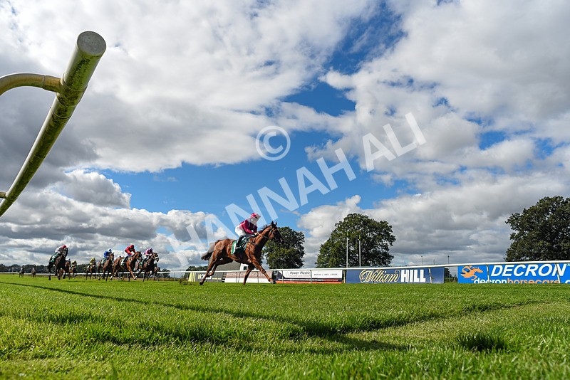 050926-Race 3-Dontlookanyfurther-7186 - Race 3 2.40pm British Stallion Studs EBF Restricted Novice Stakes