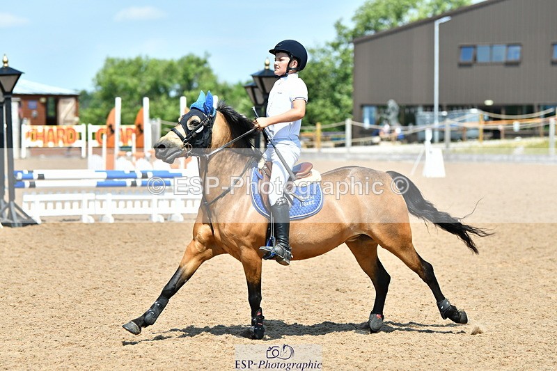 230625A-114105-03813 - Cls 34 Stepping Stones 128 + 138cm