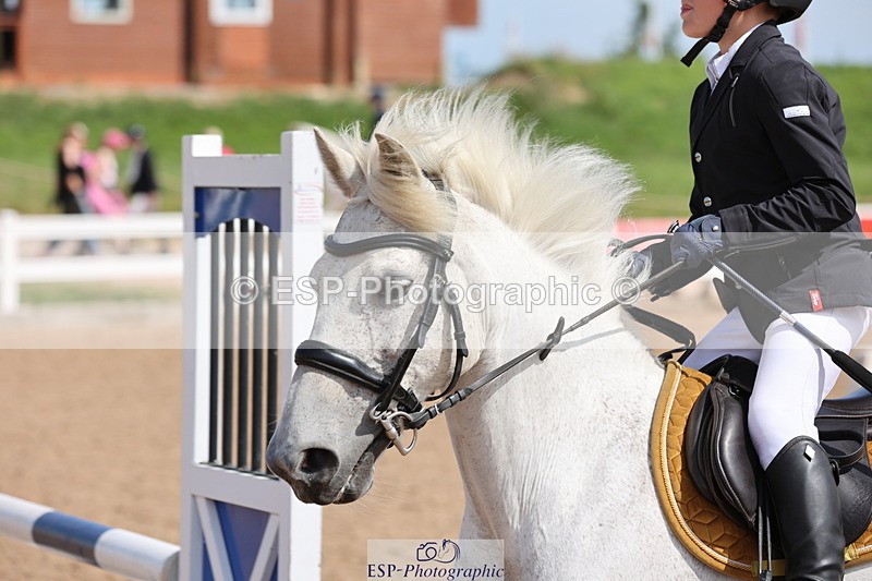 240629A-160115-07860 - Cls 13 Stepping Stones 128cm + 138cm