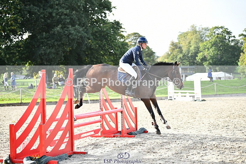 251004A-163755-02141 - Classes 10 & 11 80cm