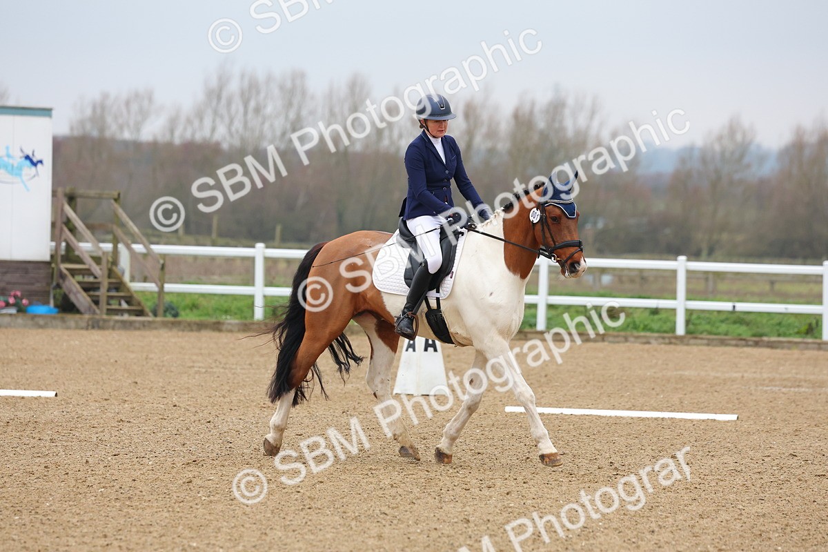 SBM_001199 - Class 8-11 - Novice 2 - Elementary 2