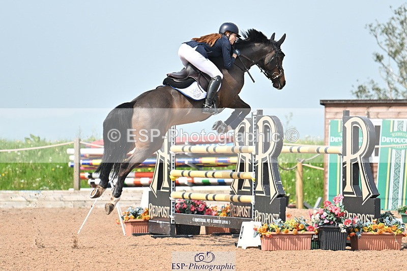 240512A-101933-17217 - Cls 48 National 1.30m Open