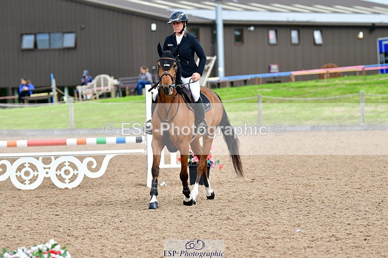 240523A-095359-00121 - Cls 9 British Novice and 90cm Open