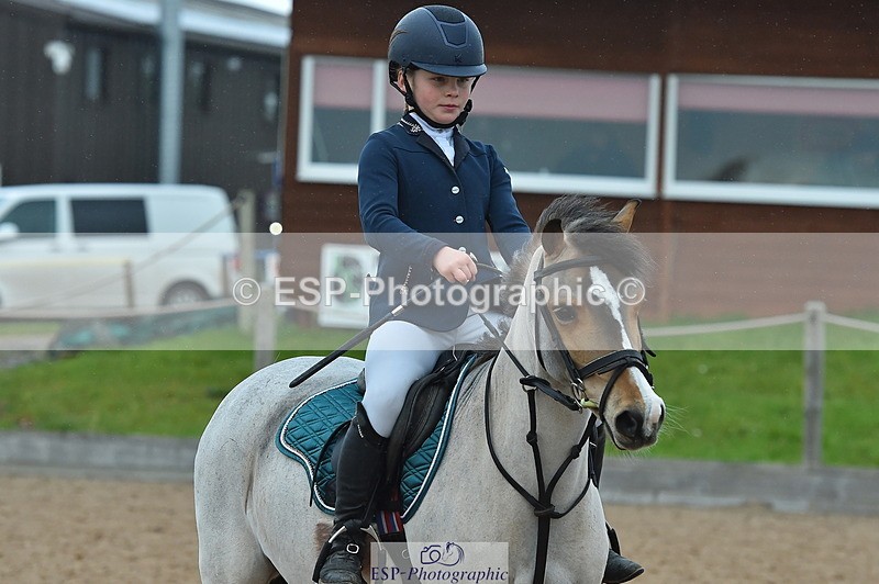 231119A-123232-05713 - Sun Cls 25 Stepping Stones 128cm & 138cm