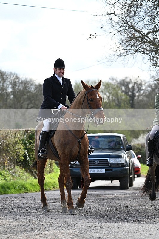 WJ7_9956 - Walk Home