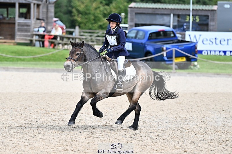 230825-105206-08739 - Round 2 Start to 11.15 coursewalk