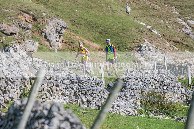 Ilam-1154 - Ilam Three Peaks Fell Race (Limestone Series) Sunday 28th September 2025