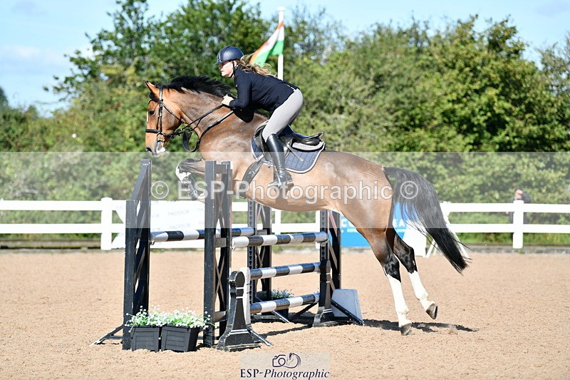 240913A-110049-03600 - Cls 21 Snr Discovery and 1m Open