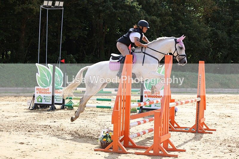 3E7A3770 - Class 4: Senior British Novice/90cm open