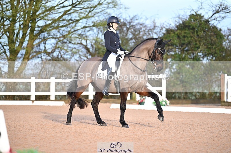 260213-084223-00846 - 063-Tess.Wilson