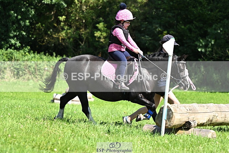 240729B-143253-02802 - Abbie's Group XC