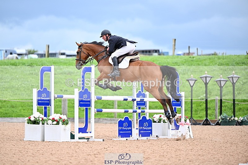 240726A-133047-01441 - Cls 3 Snr Foxhunter