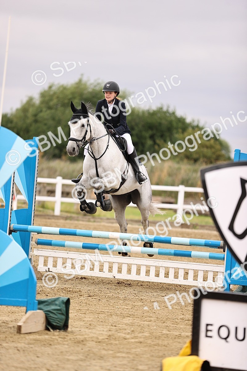 SBM_024319 - Class 8 - Clear Round