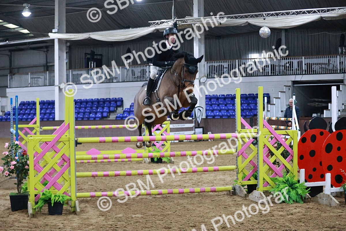 SBM_001797 - Class 5 - Senior Foxhunter - 1.20m