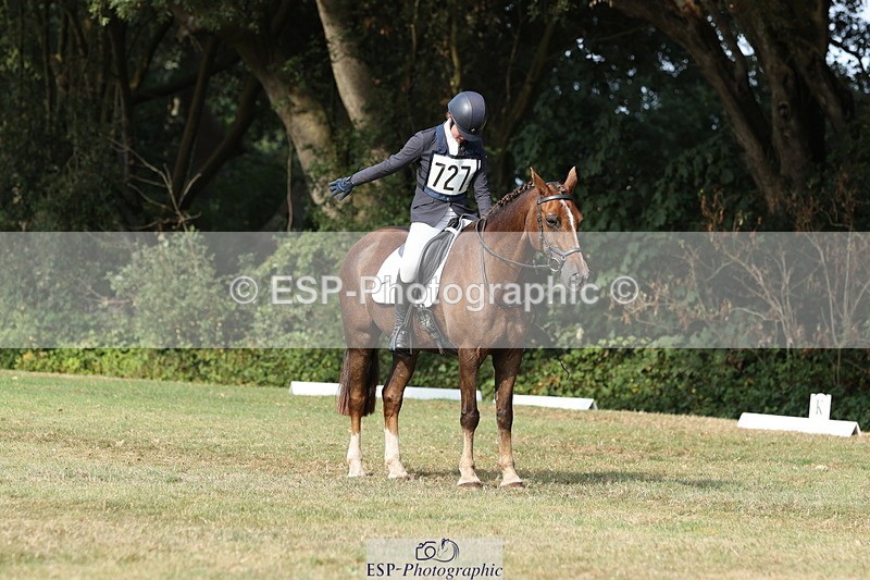 250823A-161945-33401 - PC80 Ride Off