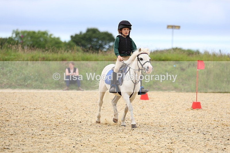 3E7A9781 - Pole Bending