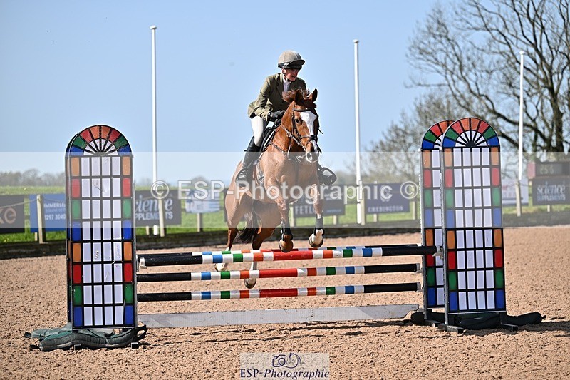 260408-103851-00202 - Cls 2 British Novice and 90cm