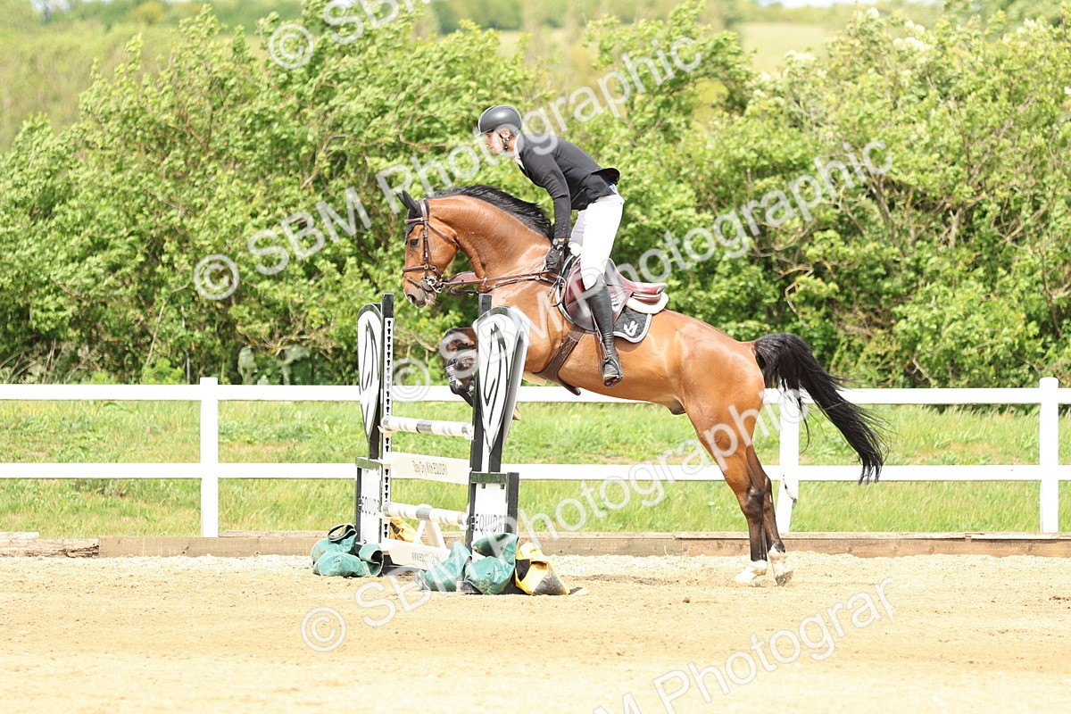 SBM_001070 - Class 4 - Senior Newcomers - 1.10m