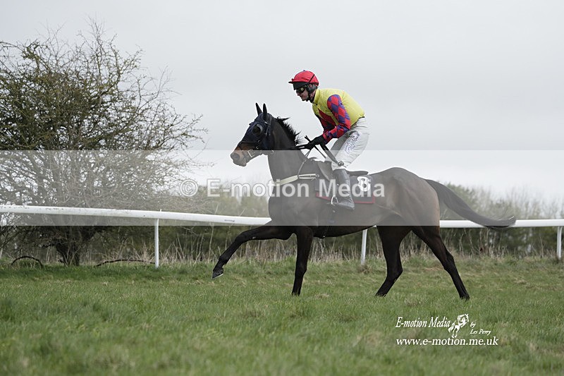 PtP 260323 0702 - New Forest Hounds Point-to-Point Larkhill 26/03/23