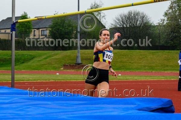 Opener25-918830 - Field Female