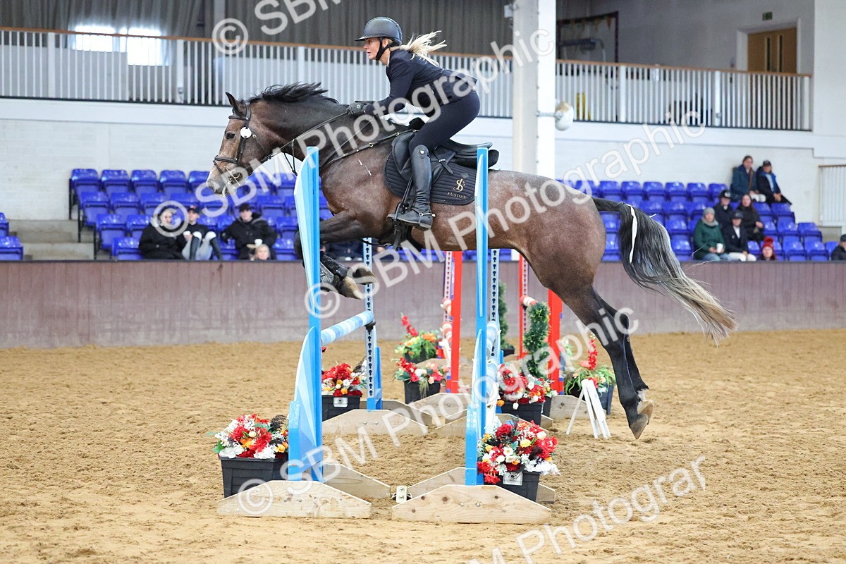 SBM_005759 - Class 22 - Bliss of London Novice Winter Championship Qualifier 90cm
