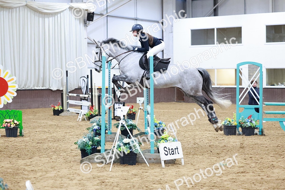 SBM_007661 - Class 24 - Nupafeed Supplements Senior Discovery/ 1m Open