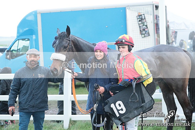 PtP 230324 1054 - Tedworth Hunt PtP Larkhill Raccourse 23rd March 2024