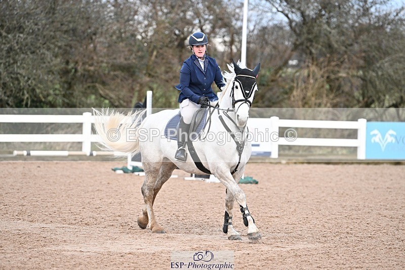 250112-091757-00630 - Cls 15 British Novice and 90cm Open