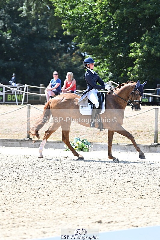 250810A-133545-06985 - 003-Chloe.HillBon.Jovi