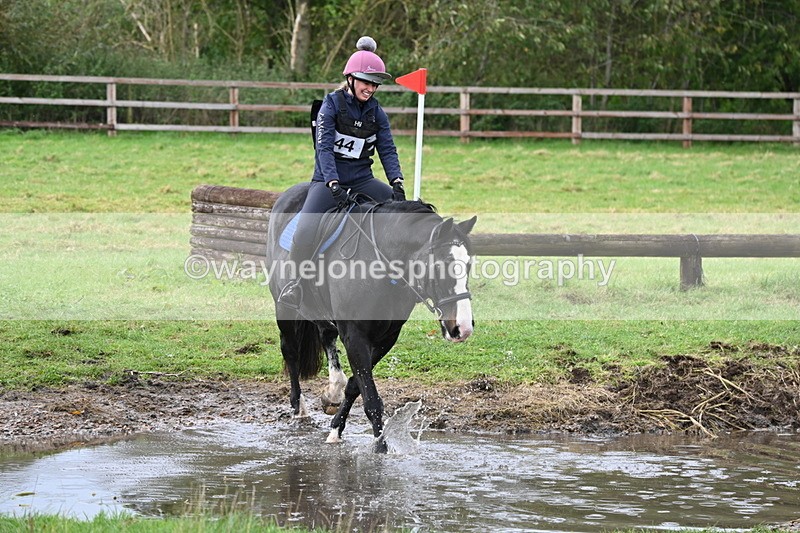 WJ6_4079 - Time at Photographer 11:48 to 11:56