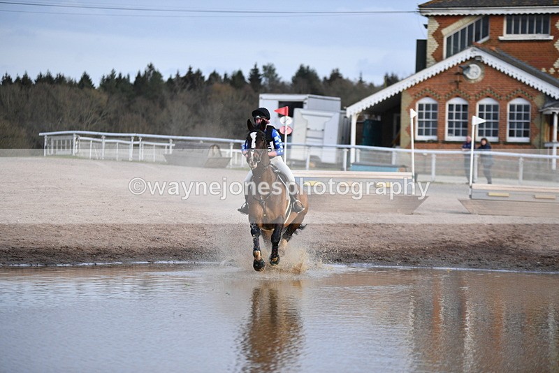 WJ5_0120 - Time 17:20 to 17:25