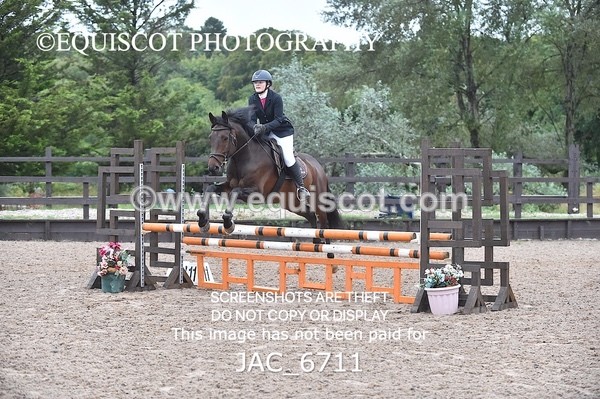 JAC_6711 - CLASS 32 SUN  0.85m Amateur Championship Qualifier