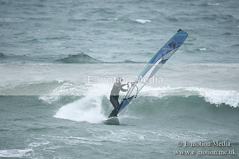 WS 150913-77 - Windsurfing