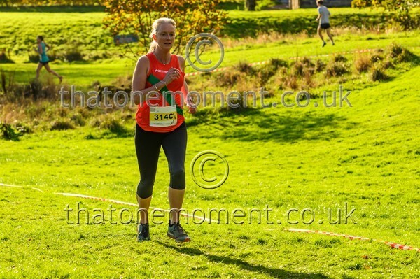 NatRel25-915916 - Senior Female Set Three