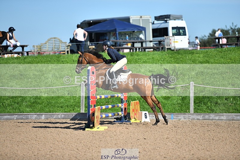 230903A-102757-03710 - Cls 12 95cm Amateur Quali