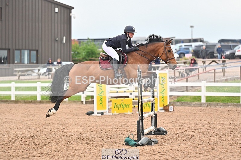 260508-091336-04368 - Cls 17 British Novice and 90cm Open