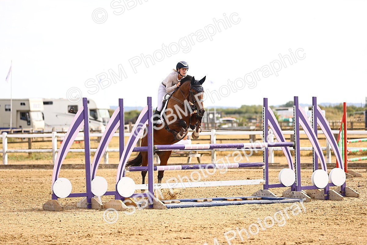 SBM_001652 - Class 6 - Senior Newcomers 1.10m