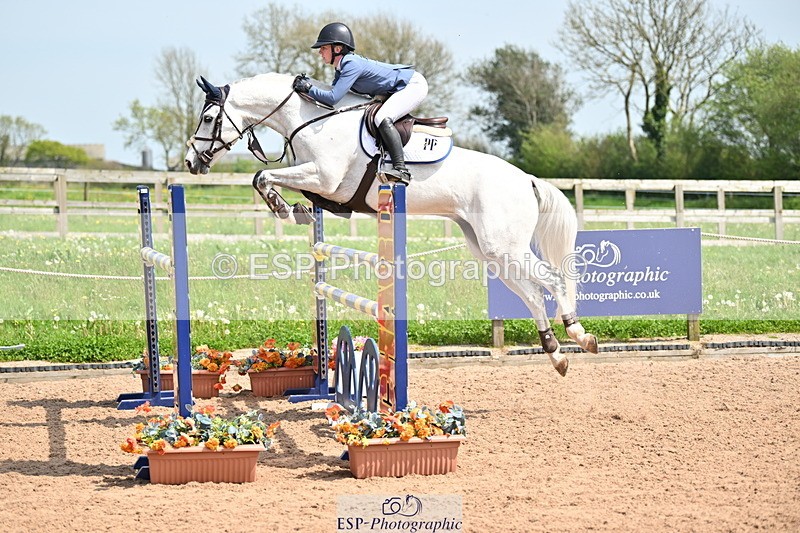 240510A-142844-08049 - Cls 23 Talent Seeker Inc 7yr old 14.10 to Finish