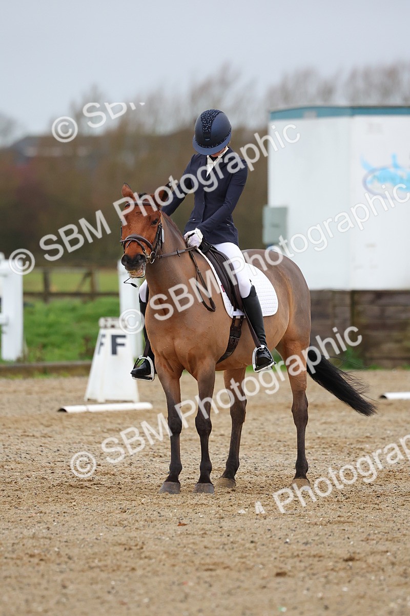 SBM_003083 - Class 6 - Novice 4