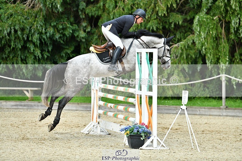 230712-173311-25540 - Cls 57 Newcomers & 1.10m Open
