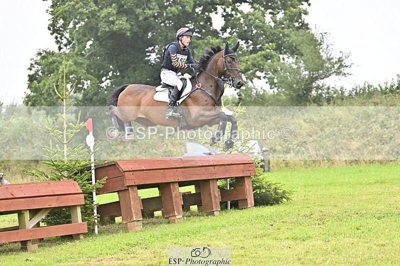 240901A-122048-06981 - 456-Max.Forster-HHS.LEACOURT.CAVALIER