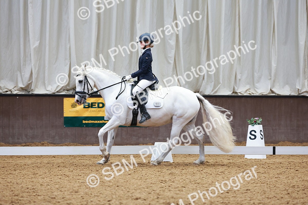 SBM_008942 - Prelim 5 - 8.30-9.47