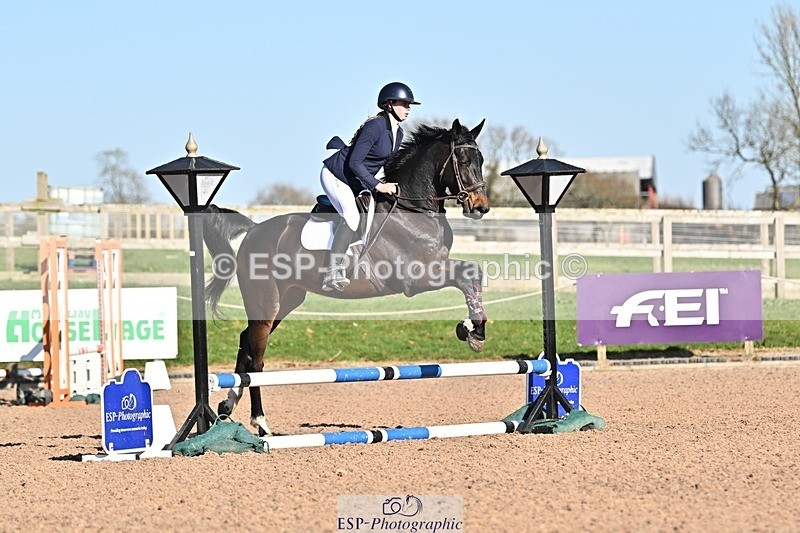 250401-163822-00172 - 60cm classes