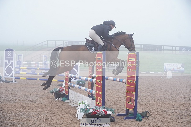 241006A-114416-06626 - Cls 19 Snr 1.05m Open