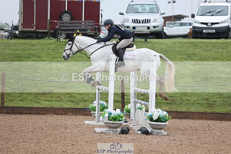 250418-152849-06154 - 319-Flora.Lickiss-MR.MONTY.DON