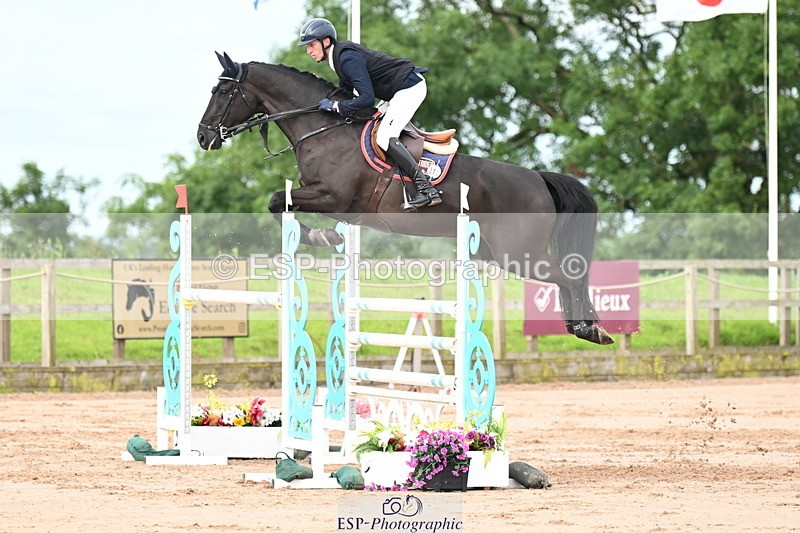 240721A-085633-16719 - Cls 20, 1 Star Gold Tour 1.35m